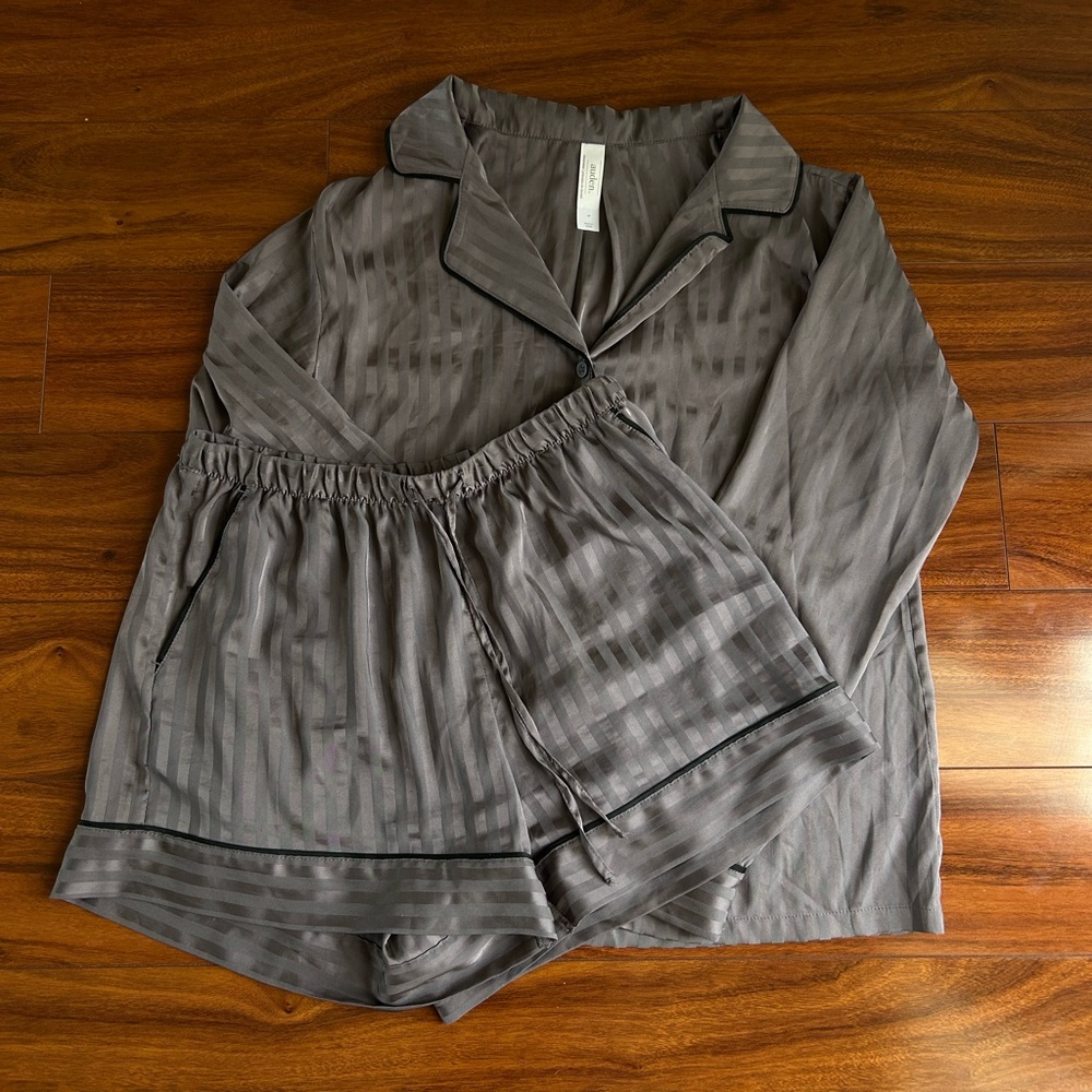 Women's Dusty Purple Stripe Pajama Set